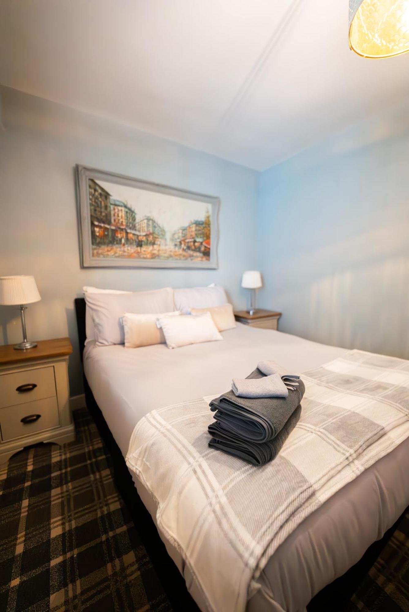 Appartamento Hall Penthouse Duplex - Incredible Views & Sleeps 8 & Balcony & Very Modern And Spacious *